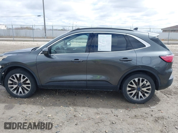 2020 Ford Escape Titanium Hybrid с VIN 1FMCU9DZ6LUA51042, выставлен на аукционе IAAI как лот 42041859 с пробегом 118 731 миль миль и . История ставок и продаж доступна на DreamBid. Изображение 14.