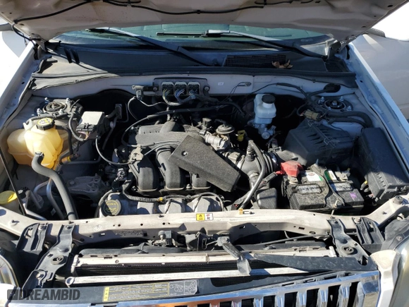 2008 Mercury Mariner Premier with VIN 4M2CU87118KJ08538, listed as a Copart auction lot 47184425 with 205,639 mi miles and Salvage Title. Bid and sale history available at carsss.com. Image 13.