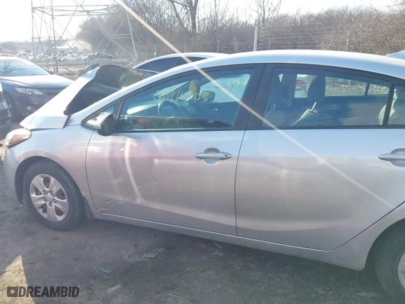 2016 Kia Forte LX with VIN KNAFK4A67G5555214, listed as a IAAI auction lot 41716203 with 148,207 mi miles. Bid and sale history available at carsss.com. Image 15.