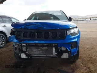 2023 Jeep Compass Latitude with VIN 3C4NJDBN7PT513648, listed as a IAAI auction lot 41711097 with 8,580 mi miles and . Bid and sale history available at DreamBid. Image 6.