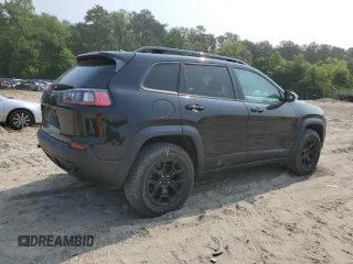 2022 Jeep Cherokee X with VIN 1C4PJMCX1ND526231, listed as a Copart auction lot 57551585 with 77,157 mi miles and Salvage title. Bid and sale history available at DreamBid. Image 3.
