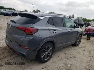 2021 Buick Encore GX Preferred z VIN KL4MMCSL1MB176333, wystawiony jako Copart lot #58804775 z przebiegiem 29 363 mil mil oraz Szkoda całkowita • Salvage title. Historia ofert i sprzedaży dostępna na DreamBid. Obrazek 3.