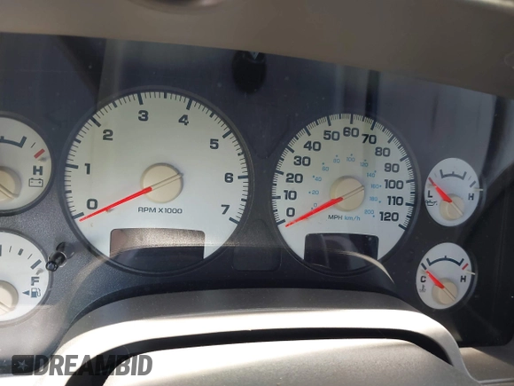 2005 Dodge 2500 SLT z VIN 3D7KS28D65G771187, wystawiony jako IAAI lot #42235215 z przebiegiem Nie podano mil oraz . Historia ofert i sprzedaży dostępna na DreamBid. Obrazek 7.