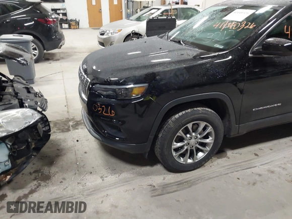 2019 Jeep Cherokee Latitude Plus with VIN 1C4PJMLB7KD193212, listed as a IAAI auction lot 41140326 with 75,360 mi miles. Bid and sale history available at carsss.com. Image 16.