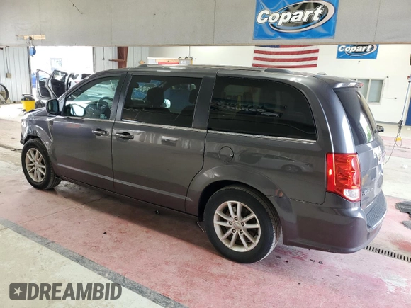 2018 Dodge Grand Caravan SXT z VIN 2C4RDGCG0JR297436, wystawiony jako Copart lot #60523225 z przebiegiem 101 292 mil mil oraz Szkoda całkowita • Salvage title. Historia ofert i sprzedaży dostępna na DreamBid. Obrazek 2.