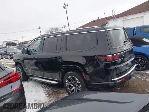 2024 Jeep Wagoneer Series II with VIN 1C4SJVBP9RS172655, listed as a IAAI auction lot 41330522 with 17,146 mi miles and . Bid and sale history available at DreamBid. Image 15.