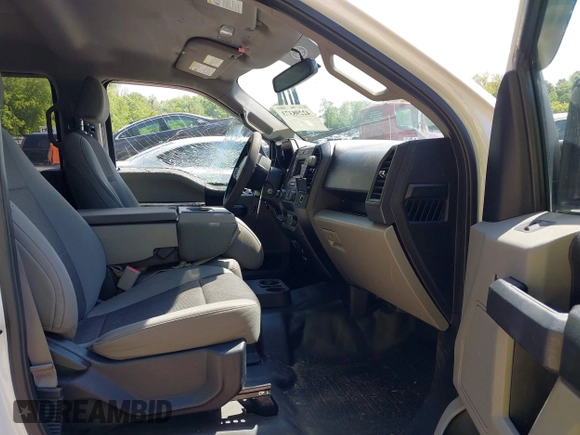 2016 Ford F-150 XLT with VIN 1FTEW1EF4GFD06133, listed as a IAAI auction lot 42298373 with 170,212 mi miles and . Bid and sale history available at DreamBid. Image 5.