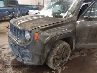 2016 Jeep Renegade Latitude with VIN ZACCJBBTXGPD19844, listed as a IAAI auction lot 41385777 with 102,891 mi miles. Bid and sale history available at carsss.com. Image 6.