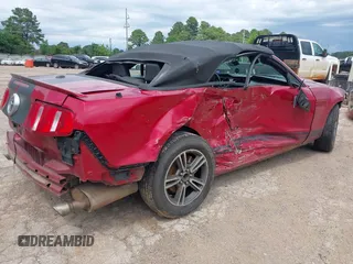 2012 Ford Mustang V6 with VIN 1ZVBP8EM5C5286673, listed as a IAAI auction lot 42172106 with 207,627 mi miles and . Bid and sale history available at DreamBid. Image 4.