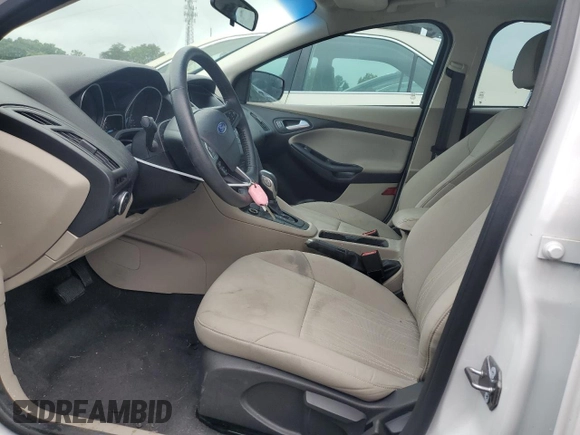 2015 Ford Focus SE with VIN 1FADP3F2XFL273662, listed as a Copart auction lot 60784435 with 32,115 mi miles and Salvage title. Bid and sale history available at DreamBid. Image 7.