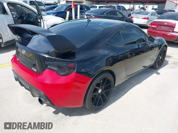 2014 Scion FR-S z VIN JF1ZNAA10E8703778, wystawiony jako IAAI lot #42264695 z przebiegiem 117 889 mil mil oraz . Historia ofert i sprzedaży dostępna na DreamBid. Obrazek 4.
