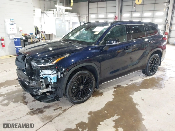 2023 Toyota Highlander L with VIN 5TDKDRBH5PS513594, listed as a IAAI auction lot 41567545 with 31,017 mi miles. Bid and sale history available at carsss.com. Image 19.