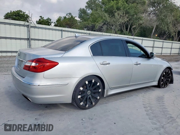 2013 Hyundai Genesis 3.8L with VIN KMHGC4DD4DU243086, listed as a Copart auction lot 60166675 with 95,471 mi miles and Salvage title. Bid and sale history available at DreamBid. Image 3.