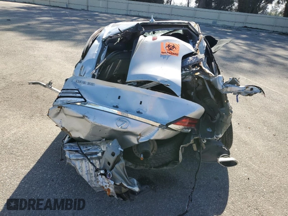 2016 Lexus ES 330 z VIN 58ABK1GG1GU009471, wystawiony jako Copart lot #43888784 z przebiegiem Nie podano mil oraz Nie do naprawy • Non repairable. Historia ofert i sprzedaży dostępna na DreamBid. Obrazek 6.