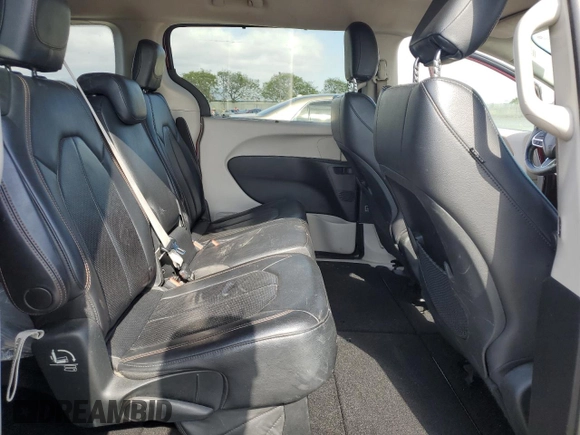 2018 Chrysler Pacifica Touring L with VIN 2C4RC1BGXJR118028, listed as a Copart auction lot 54763665 with 163,299 mi miles and Salvage Title. Bid and sale history available at DreamBid. Image 11.