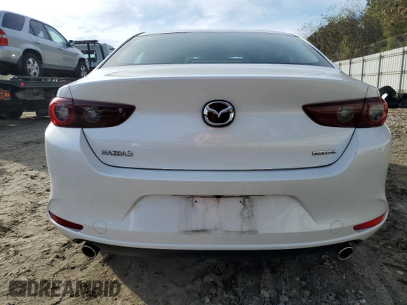 2024 Mazda 3 S with VIN 3MZBPAAM7RM405999, listed as a Copart auction lot 80620024 with 3,432 mi miles and Salvage Title. Bid and sale history available at DreamBid. Image 6.