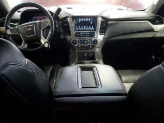 2019 GMC Yukon XL SLT with VIN 1GKS1GKCXKR380523, listed as a Copart auction lot 44725595 with 134,723 mi miles and Salvage Title. Bid and sale history available at carsss.com. Image 8.