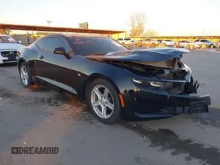 2019 Chevrolet Camaro 1LT with VIN 1G1FB1RX6K0133447, listed as a IAAI auction lot 41406255 with 125,267 mi miles. Bid and sale history available at carsss.com. Image 1.