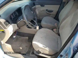 2009 Hyundai Accent Auto GLS z VIN KMHCN46C09U370955, wystawiony jako Copart lot #58003685 z przebiegiem 145 200 mil mil oraz Nie do naprawy • Non repairable. Historia ofert i sprzedaży dostępna na DreamBid. Obrazek 7.