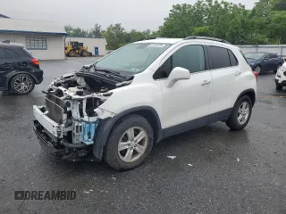 2020 Chevrolet Trax LT with VIN KL7CJLSB0LB043530, listed as a Copart auction lot 61128735 with 71,283 mi miles and Salvage title. Bid and sale history available at DreamBid. Image 1.