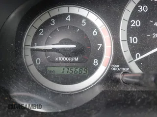 2005 Toyota Sienna CE with VIN 5TDZA23C55S373531, listed as a IAAI auction lot 42149346 with 175,689 mi miles and . Bid and sale history available at DreamBid. Image 7.
