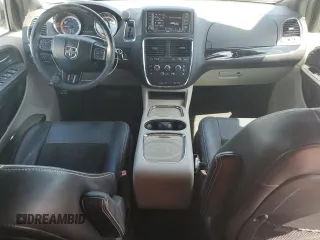 2019 Dodge Grand Caravan SXT with VIN 2C4RDGCG4KR713182, listed as a Copart auction lot 49809245 with 62,946 mi miles and Salvage Title. Bid and sale history available at carsss.com. Image 8.