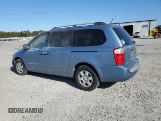 2009 Kia Sedona LX with VIN KNDMB233396275241, listed as a Copart auction lot 77273274 with 219,576 mi miles and Clean Title. Bid and sale history available at carsss.com. Image 2.