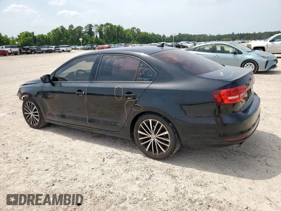2015 Volkswagen Jetta SE с VIN 3VWD17AJ2FM216174, выставлен на аукционе Copart как лот 63268445 с пробегом 154 174 миль миль и Списание • Salvage title. История ставок и продаж доступна на DreamBid. Изображение 2.