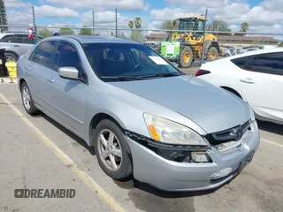 2005 Honda Accord EX z VIN 1HGCM56775A166411, wystawiony jako IAAI lot #41819230 z przebiegiem 136 431 mil mil oraz . Historia ofert i sprzedaży dostępna na DreamBid. Obrazek 1.