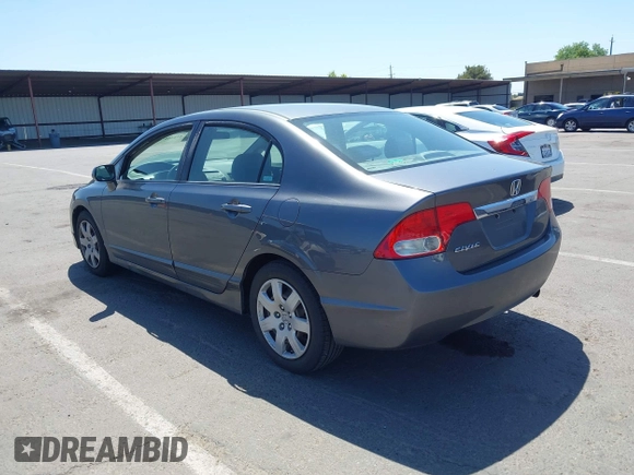 2009 Honda Civic LX z VIN 2HGFA16569H302404, wystawiony jako IAAI lot #42348074 z przebiegiem 157 897 mil mil oraz . Historia ofert i sprzedaży dostępna na DreamBid. Obrazek 3.