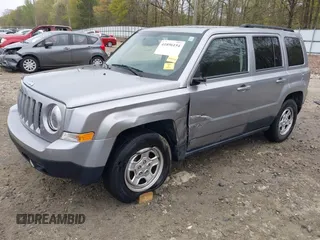 2017 Jeep Patriot Sport with VIN 1C4NJPBA2HD146096, listed as a IAAI auction lot 41896154 with 165,486 mi miles. Bid and sale history available at carsss.com. Image 18.