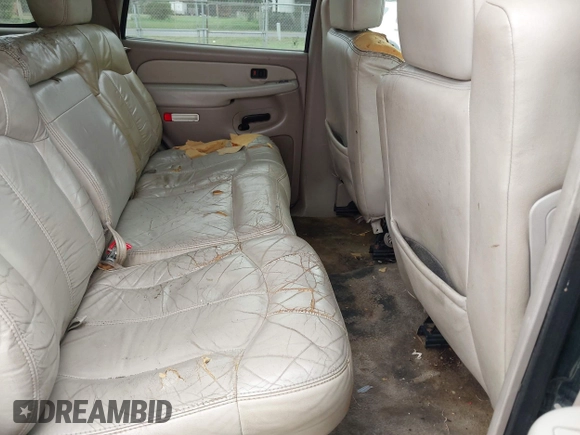 2002 Chevrolet Tahoe LT z VIN 1GNEC13ZX2R279380, wystawiony jako IAAI lot #42324646 z przebiegiem 188 781 mil mil oraz . Historia ofert i sprzedaży dostępna na DreamBid. Obrazek 8.