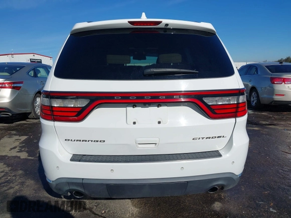 2015 Dodge Durango Citadel with VIN 1C4RDHEG4FC729108, listed as a IAAI auction lot 41340776 with 211,806 mi miles and . Bid and sale history available at DreamBid. Image 17.