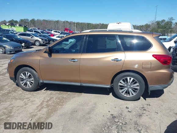 2017 Nissan Pathfinder Platinum with VIN 5N1DR2MN1HC608477, listed as a IAAI auction lot 41744400 with 137,974 mi miles. Bid and sale history available at carsss.com. Image 14.