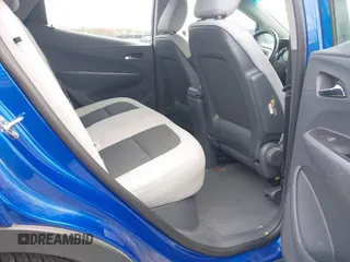 2021 Chevrolet Bolt EV LT z VIN 1G1FY6S08M4112443, wystawiony jako IAAI lot #42045018 z przebiegiem 38 920 mil mil oraz . Historia ofert i sprzedaży dostępna na DreamBid. Obrazek 8.