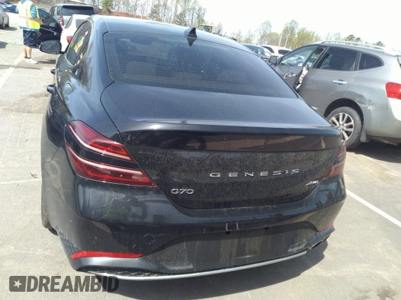2023 Genesis G70 2.0T with VIN KMTG34TA5PU121225, listed as a IAAI auction lot 41918885 with 25,082 mi miles. Bid and sale history available at carsss.com. Image 17.
