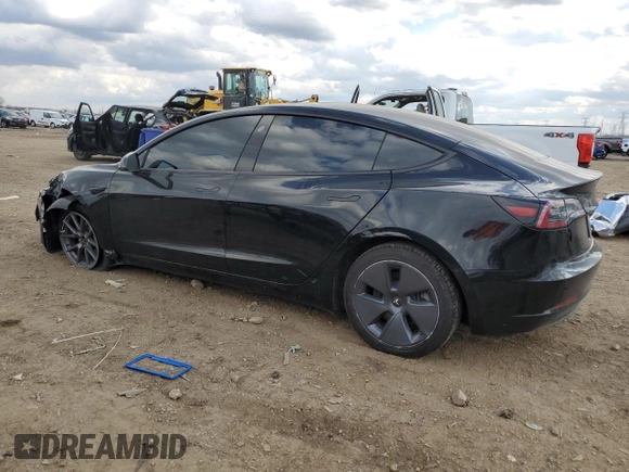 2022 Tesla Model 3 Long Range z VIN 5YJ3E1EB9NF134819, wystawiony jako Copart lot #49639365 z przebiegiem 49 245 mil mil oraz Szkoda całkowita • Salvage title. Historia ofert i sprzedaży dostępna na DreamBid. Obrazek 2.