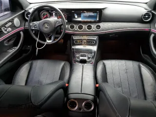 2017 Mercedes-Benz E 300 Luxury with VIN WDDZF4KB3HA202449, listed as a Copart auction lot 43813855 with 57,911 mi miles and Salvage Title. Bid and sale history available at DreamBid. Image 8.