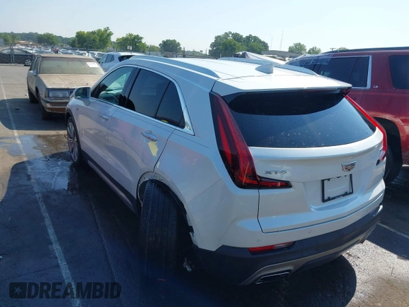 2020 Cadillac XT4 FWD Premium Luxury with VIN 1GYFZCR45LF030713, listed as a IAAI auction lot 42623390 with 48,765 mi miles and . Bid and sale history available at DreamBid. Image 3.