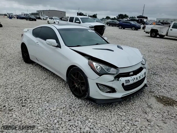 2013 Hyundai Genesis Coupe 3.8 Track with VIN KMHHU6KJ7DU096820, listed as a Copart auction lot 71208644 with 121,641 mi miles and Salvage Title. Bid and sale history available at carsss.com. Image 10.