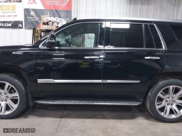 2016 Cadillac Escalade Premium Collection with VIN 1GYS4CKJ6GR410869, listed as a IAAI auction lot 41414350 with 134,677 mi miles. Bid and sale history available at carsss.com. Image 14.
