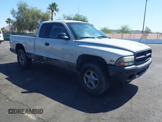 1997 Dodge Dakota z VIN 1B7GG23Y3VS264526, wystawiony jako IAAI lot #42315730 z przebiegiem 234 112 mil mil oraz . Historia ofert i sprzedaży dostępna na DreamBid. Obrazek 1.