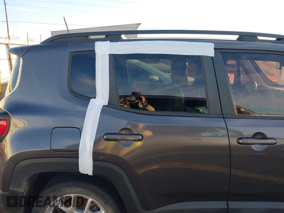 2019 Jeep Renegade Latitude with VIN ZACNJABB0KPJ93901, listed as a IAAI auction lot 40912828 with 177,466 mi miles and . Bid and sale history available at DreamBid. Image 13.