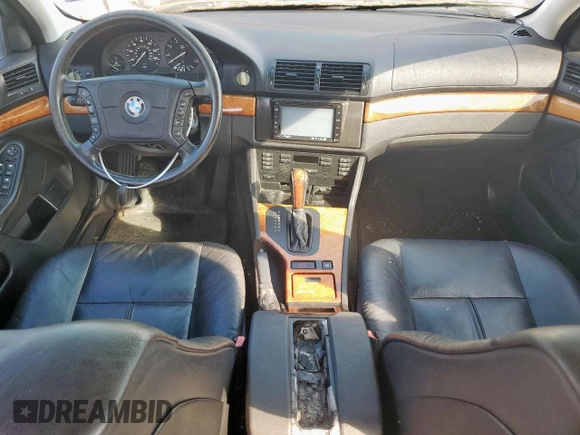 1998 BMW 5 Series 528i z VIN WBADD6323WGT91986, wystawiony jako Copart lot #57990025 z przebiegiem Nie podano mil oraz Czysty tytuł • Clean title. Historia ofert i sprzedaży dostępna na DreamBid. Obrazek 8.