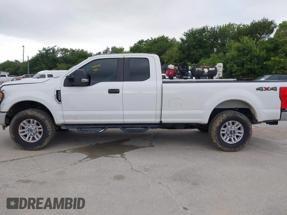 2022 Ford F-250 XL с VIN 1FT7X2B6XNED18175, выставлен на аукционе IAAI как лот 42633304 с пробегом 135 633 миль миль и . История ставок и продаж доступна на DreamBid. Изображение 8.