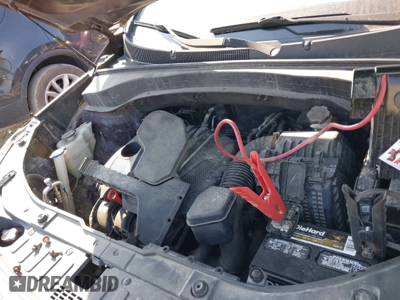 2014 Kia Sorento LX z VIN 5XYKT3A69EG499967, wystawiony jako IAAI lot #41790052 z przebiegiem 198 101 mil mil oraz . Historia ofert i sprzedaży dostępna na DreamBid. Obrazek 6.