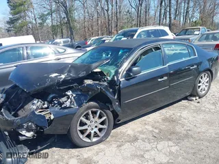 2008 Buick Lucerne CXL with VIN 1G4HD572X8U171429, listed as a IAAI auction lot 41773231 with 354,342 mi miles. Bid and sale history available at carsss.com. Image 17.