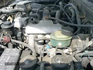 2000 Toyota Tacoma с VIN 4TAVL52N3YZ684726, выставлен на аукционе IAAI как лот 42101325 с пробегом 258 152 миль миль и . История ставок и продаж доступна на DreamBid. Изображение 19.