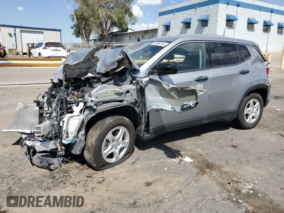 2022 Jeep Compass Sport with VIN 3C4NJCABXNT213956, listed as a Copart auction lot 69584354 with 20,158 mi miles and Salvage Title. Bid and sale history available at carsss.com. Image 1.