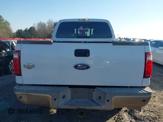 2012 Ford F-250 XL z VIN 1FT7W2BT4CEC74924, wystawiony jako IAAI lot #41634343 z przebiegiem 266 069 mil mil oraz . Historia ofert i sprzedaży dostępna na DreamBid. Obrazek 16.
